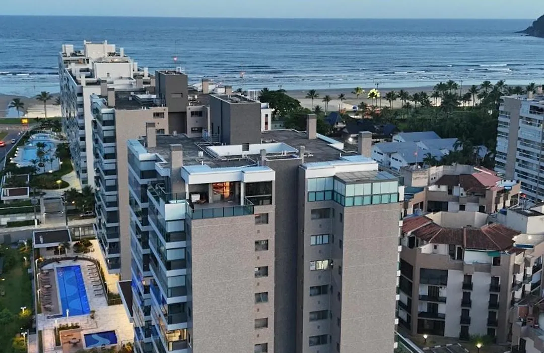 TULUM Bertioga - belo apartamento com vista para o mar-1